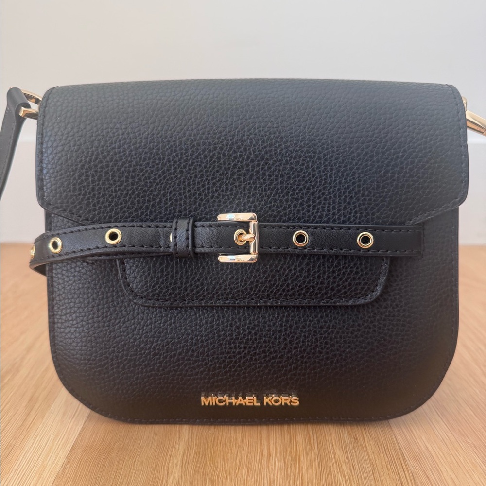 Michael Kors Saddle Crossbody Bag. NEW - Picture 2 of 4